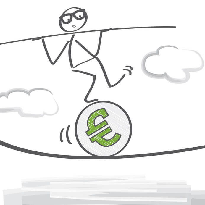 Der EZB geht es auch um das Vertrauen der Bürger und Bürgerinnen in den Euro. Jedoch wird der Aufkauf von Staatsanleihen von vielen Ökonomen stark kritisiert.
